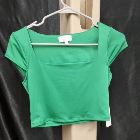 Green Square Neck Crop Top - Picture 1 of 6